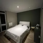 شقة Dernier Etage Renove, Balcon, Centre فيشي